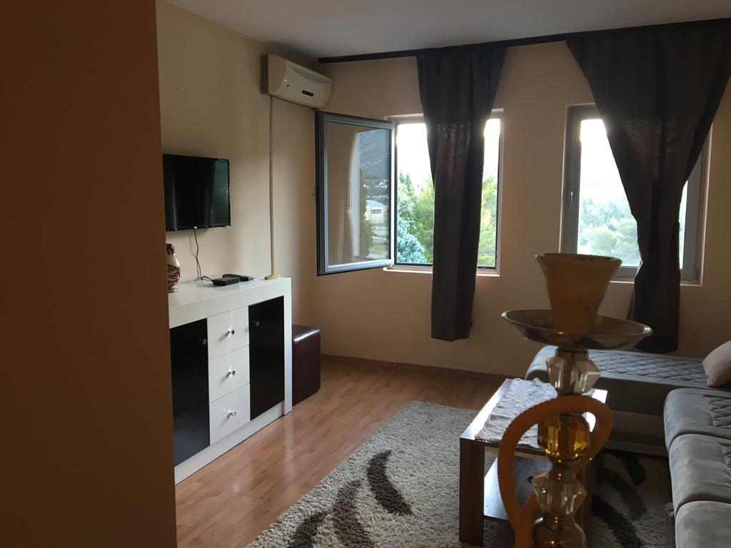 Mell Apartments Mostar Eksteriør billede