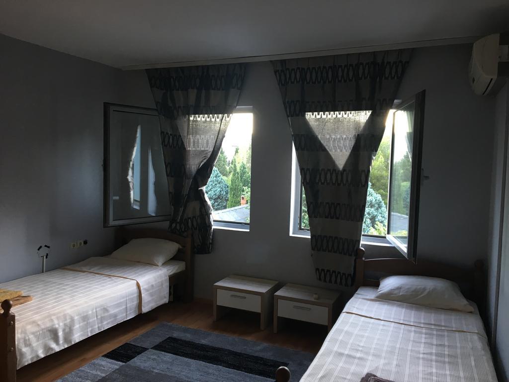 Mell Apartments Mostar Eksteriør billede