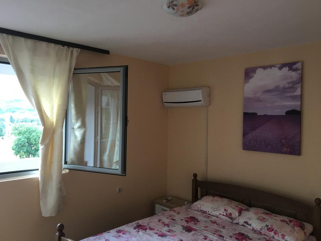 Mell Apartments Mostar Eksteriør billede